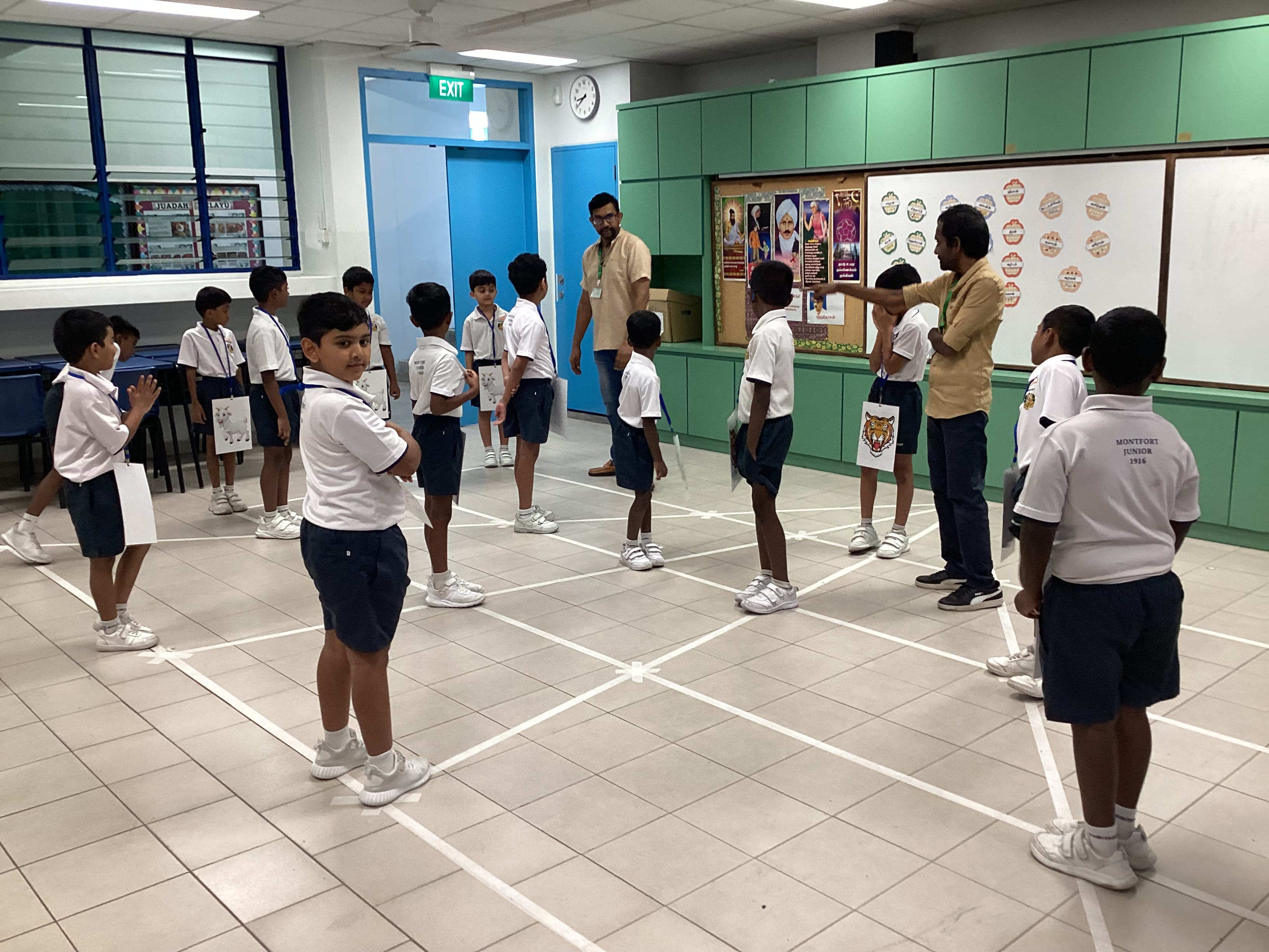 Primary 2 Mother Tongue Fortnight Acitivity- AAdu Puli Aatam